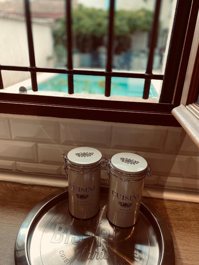 勒蓬泰 La Capucine酒店 外观 照片